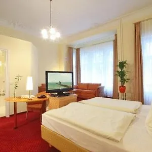 Vivaldi Am Kurfuerstendamm Hotel