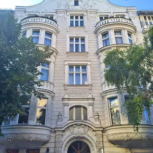 Astrid Am Kurfuerstendamm Duitsland